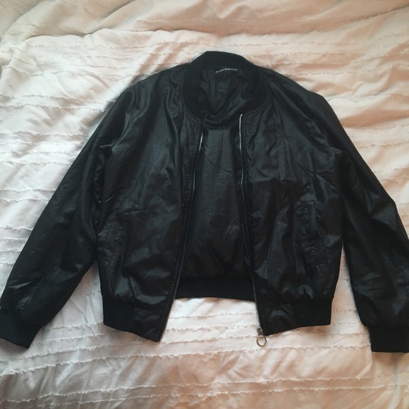 Brandy Melville Jackets & Blazers - black brandy Melville bomber jacket